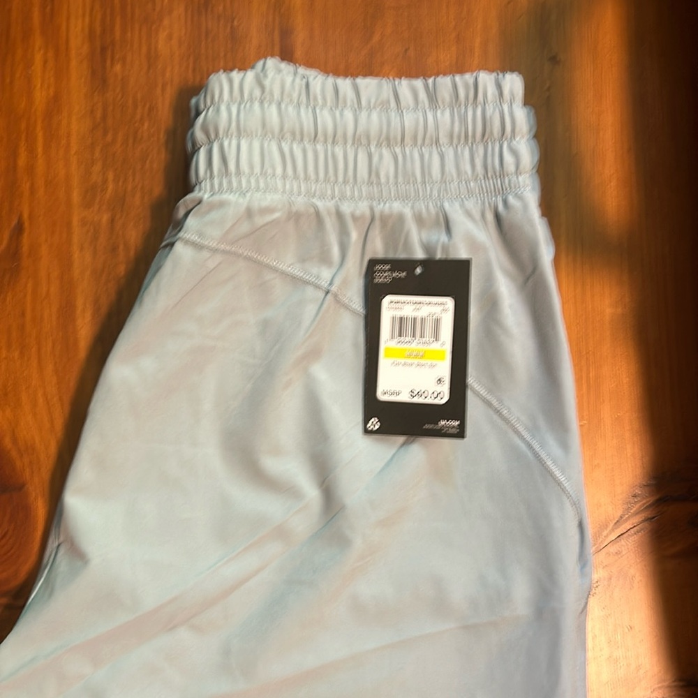 NEW - Picture 2 of 7